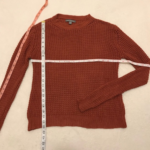 Beautiful Rust Color Knit Sweater - Picture 4 of 8